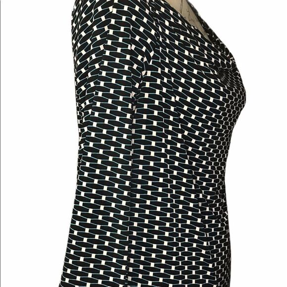 Liz Claiborne Medium Long Sleeve Blouse - Picture 5 of 16